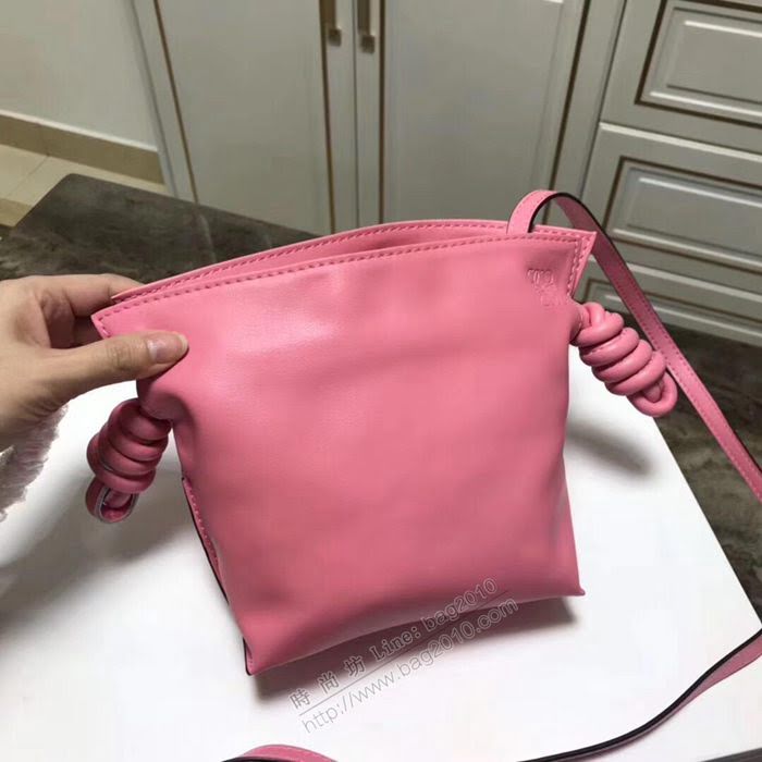LOEWE女包 綿羊皮 Mini福袋 261843 羅意威女斜挎包  sl2075